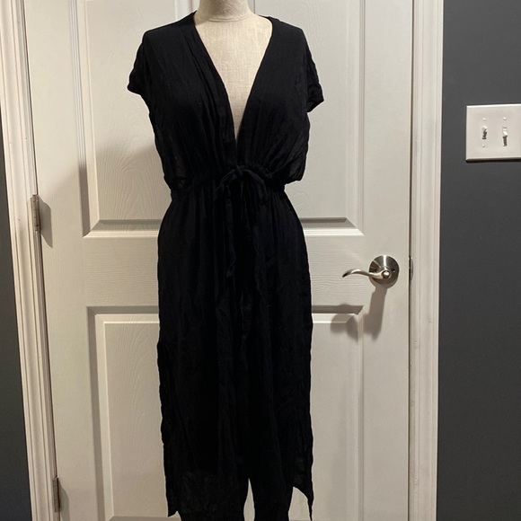 Coverup - Picture 1 of 3